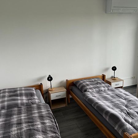 Bungalow Neuss Ngoại thất bức ảnh